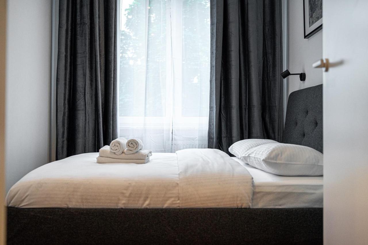 Dzielna Standard Apartment Warsaw Luaran gambar